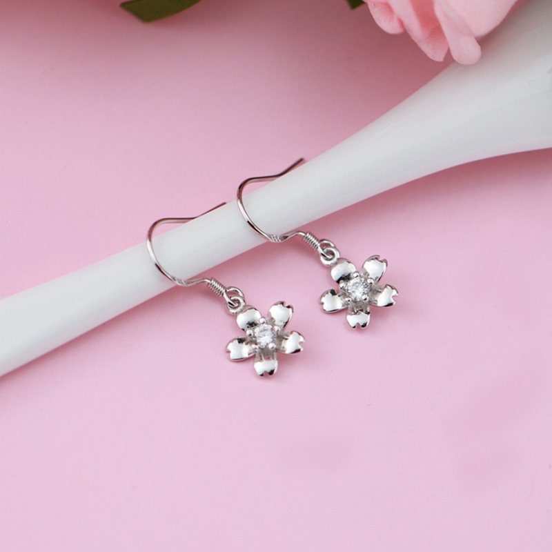 Creative rose flower temperament earrings female simple cute sweet Japanese ear hook small earring ear jewelry